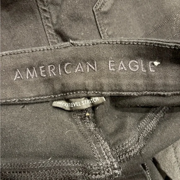 American Eagle Outfitters Black Ripped Skinny Jeans - Picture 2 of 4